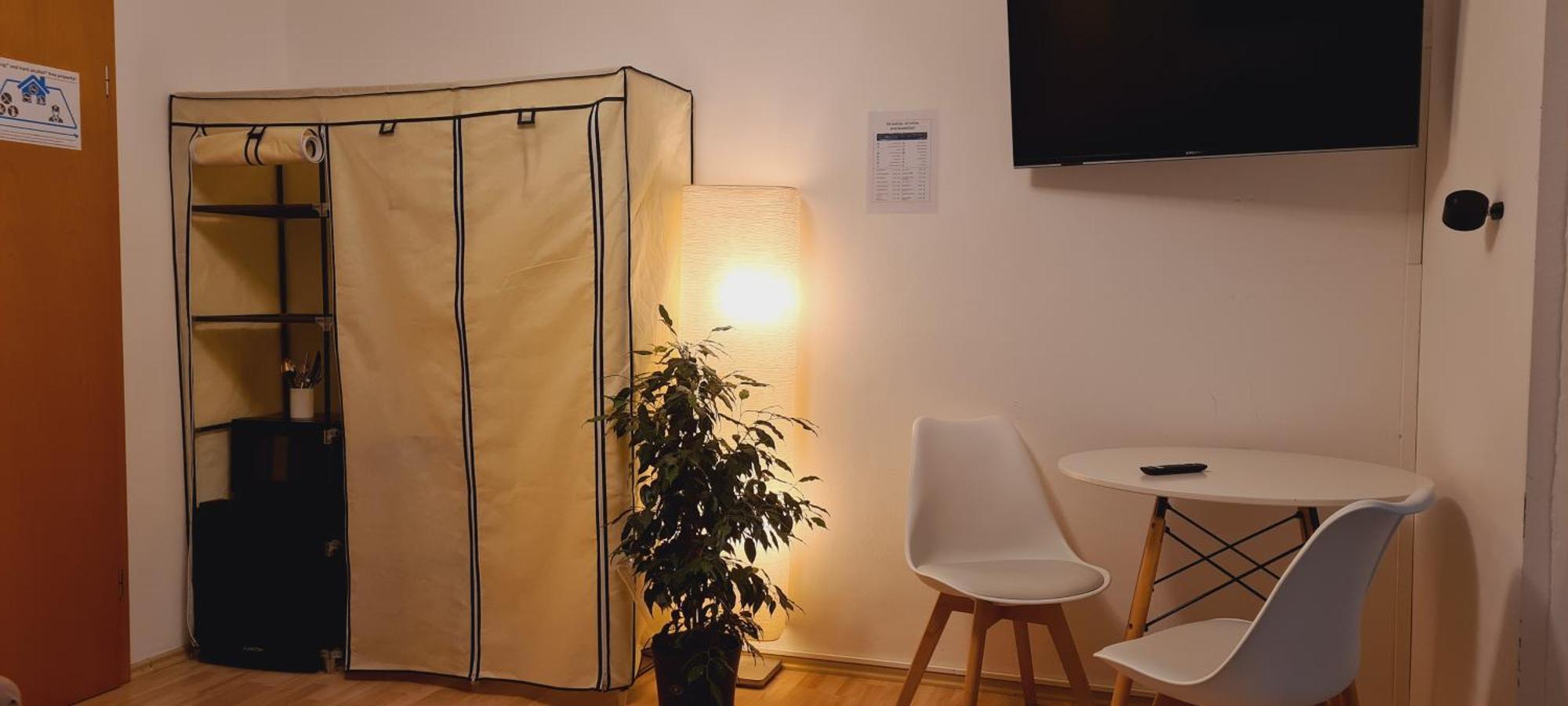 Lichtdurchflutetes Zimmer - Marienberg Waldbuttelbrunn Exteriör bild